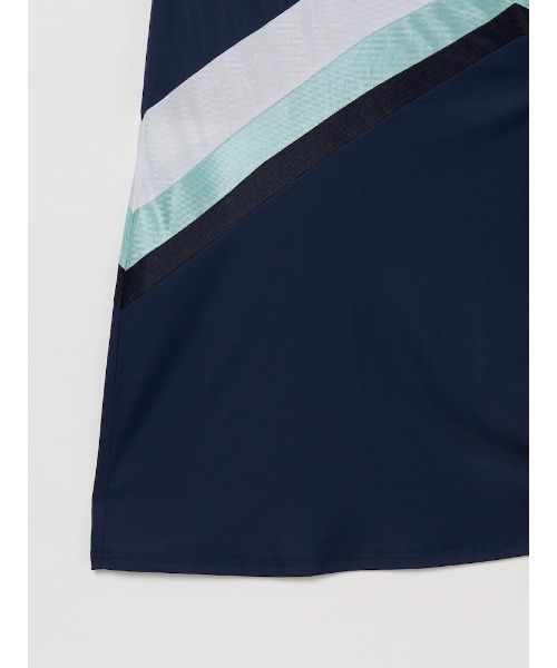 ELLA CANTARIA(エヤカンタリア)の「Chevron Half-Zip Dress|V字型ハーフジップワンピース(ワンピース・レディース・ネイビー/オフホワイト・FREE)」の14枚目の写真