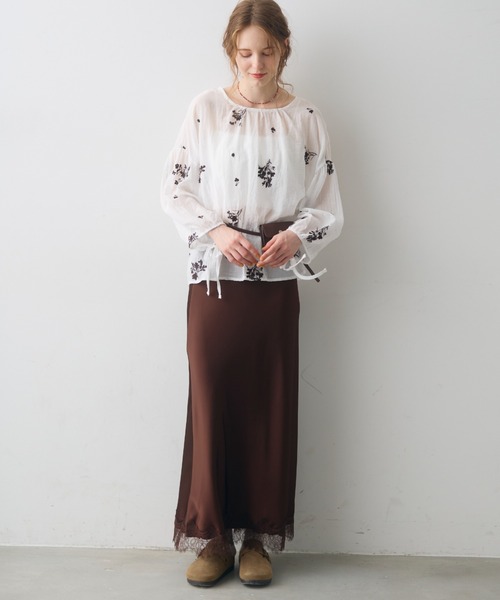 Crisp（クリスプ）の「flower embroidery sheer smock blouse / フラワーエンブロイダリーシアースモックブラウス（シャツ/ブラウス・レディース・ホワイト/イエロー・FREE）」の9枚目の写真