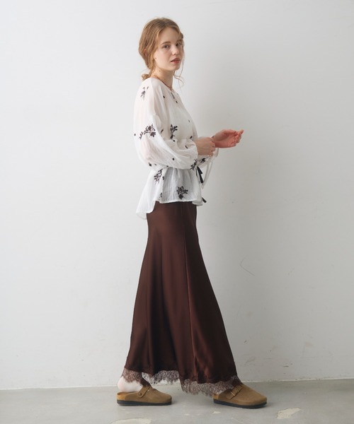 Crisp（クリスプ）の「flower embroidery sheer smock blouse / フラワーエンブロイダリーシアースモックブラウス（シャツ/ブラウス・レディース・ホワイト/イエロー・FREE）」の12枚目の写真