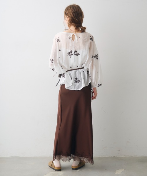 Crisp（クリスプ）の「flower embroidery sheer smock blouse / フラワーエンブロイダリーシアースモックブラウス（シャツ/ブラウス・レディース・ホワイト/イエロー・FREE）」の11枚目の写真