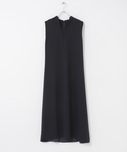 URBAN RESEARCH ROSSO WOMEN(アーバンリサーチ ロッソ)の「クールタッチ 吸水速乾キーネックフレアワンピース(ワンピース・レディース・ネイビー/イエロー系その他・FREE)」の8枚目の写真