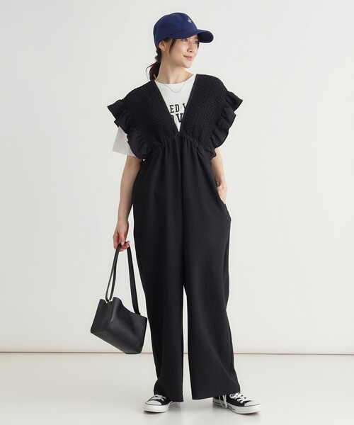 HONEYSUCKLE ROSE(ハニーサックルローズ)の「シャーリングサロペット(サロペット/オーバーオール・レディース・ダークブラウン/ブラック・05/04)」の5枚目の写真