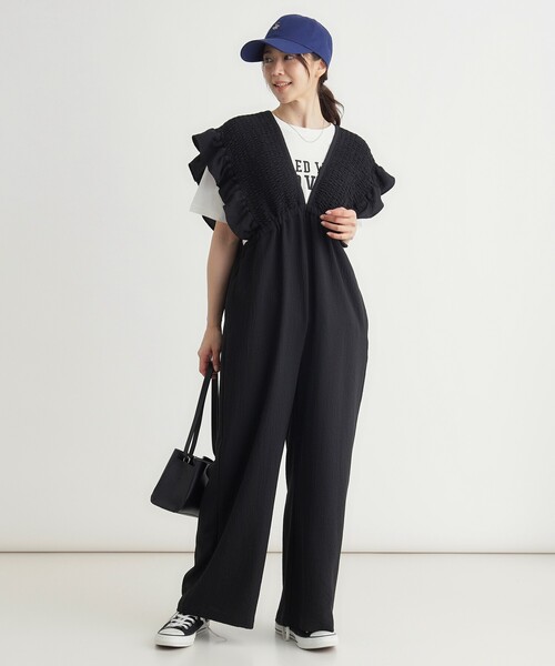 HONEYSUCKLE ROSE(ハニーサックルローズ)の「シャーリングサロペット(サロペット/オーバーオール・レディース・ダークブラウン/ブラック・05/04)」の6枚目の写真