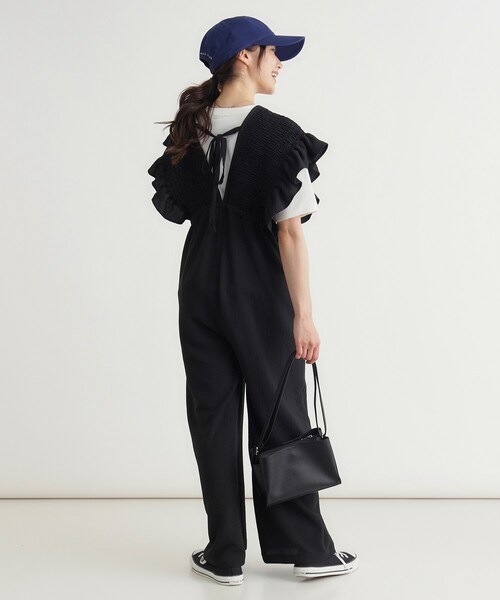 HONEYSUCKLE ROSE(ハニーサックルローズ)の「シャーリングサロペット(サロペット/オーバーオール・レディース・ダークブラウン/ブラック・05/04)」の7枚目の写真