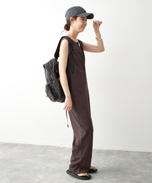 Spick & Span(スピックアンドスパン)の「フロントボタンサロペット(その他パンツ・レディース・ブラック/ブラウン・FREE)」の8枚目の写真
