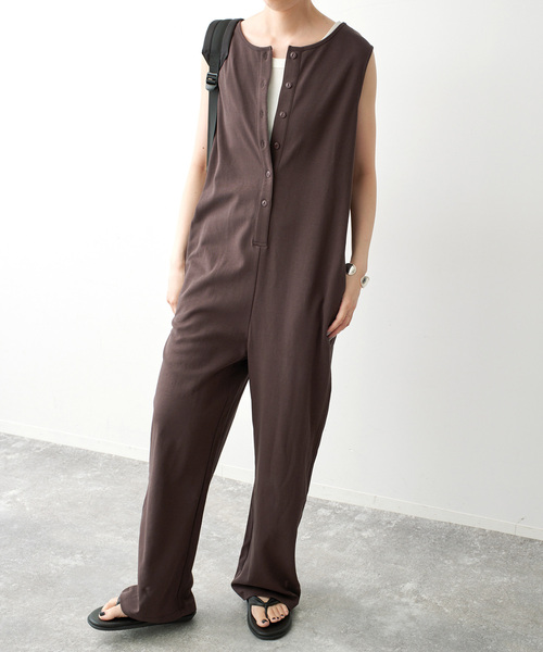 Spick & Span(スピックアンドスパン)の「フロントボタンサロペット(その他パンツ・レディース・ブラック/ブラウン・FREE)」の10枚目の写真