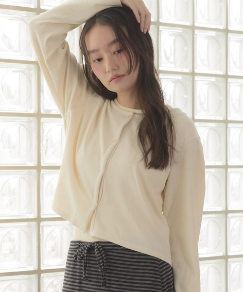 HEILIS(ヘイリス)の「前後2WAYカーディガン / カーディガン トップス 長袖 2WAY クルーネック 羽織り レイヤード 韓国ファッション カジュアル きれいめ オフィスカジュアル デイリー 秋服 冬服 春服 アイボリー ピンク グレー ブラウン ブラック ボーダー 無地 シンプル ノームコア(カーディガン/ボレロ・レディース・ブラック/ブラック系その他/アイボリー/ピンク/グレー/ホワイト系その他・FREE)」の2枚目の写真