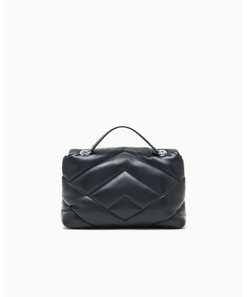 ARMANI EXCHANGE(アルマーニエクスチェンジ)の「【A|X アルマーニ エクスチェンジ】AXロゴ キルティングチェーンショルダーバック(ZOZO限定カラー含)(ショルダーバッグ・レディース・ブラック・FREE)」の3枚目の写真