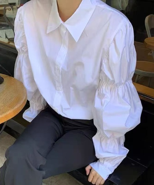 Achic(アシック)の「ギャザースリーブシャツブラウス(Tシャツ/カットソー・レディース・ホワイト・M)」の14枚目の写真