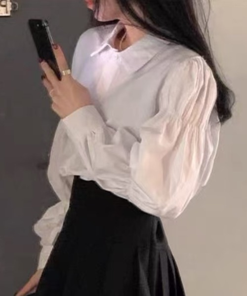 Achic(アシック)の「ギャザースリーブシャツブラウス(Tシャツ/カットソー・レディース・ホワイト・M)」の10枚目の写真