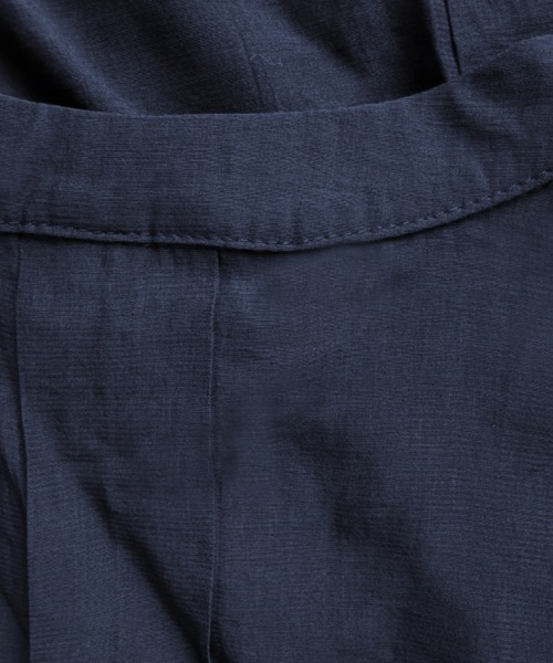 ReRe(リリ)の「バンドカラーブラウス(シャツ/ブラウス・レディース・ベージュ/ネイビー・MEDIUM/X-LARGE/LARGE/XX-LARGE)」の10枚目の写真