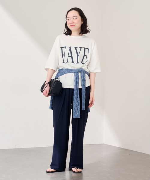 FRAMeWORK(フレームワーク)の「≪WEB限定+一部店舗 / 追加≫ラフィー天竺ネームロゴTEE 3(Tシャツ/カットソー・レディース・ベージュ/チャコールグレー/ホワイト・FREE)」の15枚目の写真