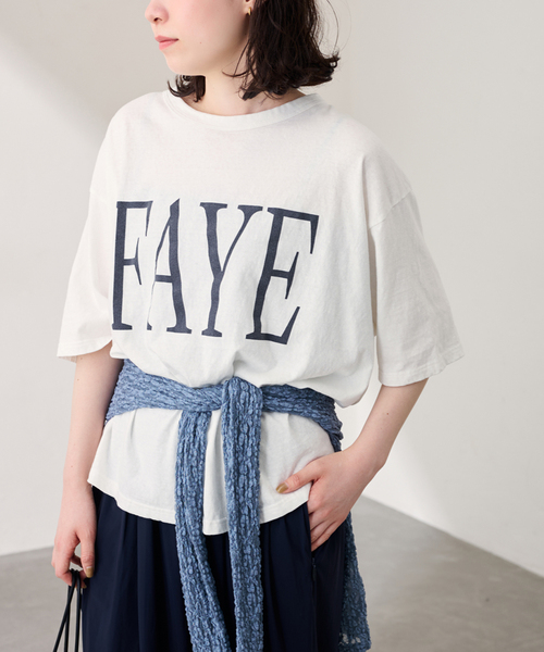 FRAMeWORK(フレームワーク)の「≪WEB限定+一部店舗 / 追加≫ラフィー天竺ネームロゴTEE 3(Tシャツ/カットソー・レディース・ベージュ/チャコールグレー/ホワイト・FREE)」の11枚目の写真