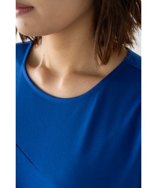 M.deux(エムドゥ)の「アシメデザインプルオーバー(Tシャツ/カットソー・レディース・ブラック/ブルー・MEDIUM)」の10枚目の写真