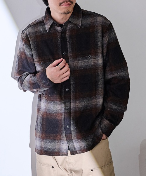 MAGASIN DE MODE Brew(マガジンデモードブリュー)の「【MAGASIN DE MODE Brew】オンブレチェックワークシャツ 6470-1072 MNY(シャツ/ブラウス・メンズ・ブラウン/ホワイト・L/LL)」の2枚目の写真