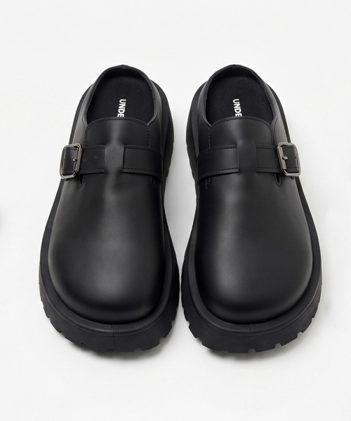 UNDEROFF（アンダーオフ）の「バックルラウンドトゥクロッグブラック（サンダル・メンズ・ブラック・25cm/26cm/27cm/28cm）」の3枚目の写真