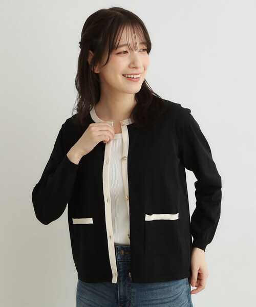 LAURA ASHLEY(ローラアシュレイ)の「【羽織におすすめ!洗える】バイカラーニットカーディガン(カーディガン/ボレロ・レディース・ブラック/ベージュ・40/38)」の1枚目の写真