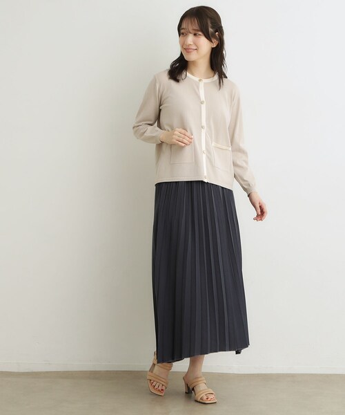 LAURA ASHLEY(ローラアシュレイ)の「【羽織におすすめ!洗える】バイカラーニットカーディガン(カーディガン/ボレロ・レディース・ブラック/ベージュ・40/38)」の9枚目の写真