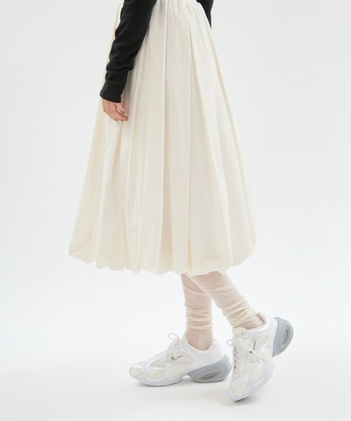 NIKE(ナイキ)の「【NIKE meets emmi】W AIR MAX MUSE(スニーカー・レディース・ホワイト・25/25.5/23/23.5/24/24.5)」の16枚目の写真