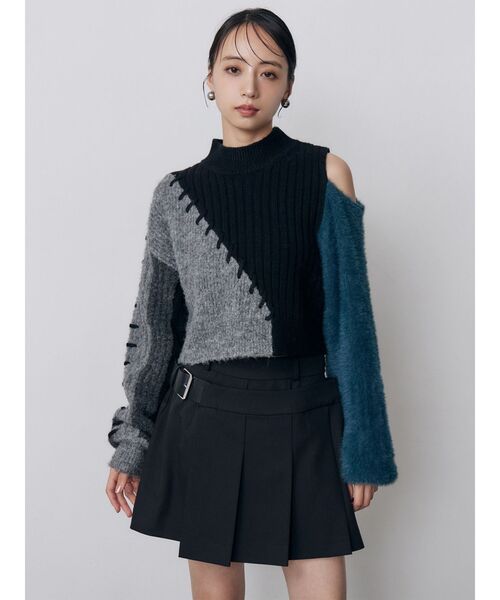 MURUA（ムルーア）の「ラインMIXシャギーショルダーニット（ニット/セーター・レディース・ブラック/ボルドー/アイボリー・FREE）」の4枚目の写真