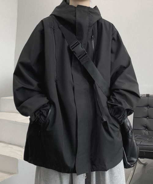 KELVIN(ケルヴァン)の「Tech Hood Long Jacket テックフードロングジャケット(ブルゾン・メンズ・アイボリー/ブラック・MEDIUM/LARGE)」の1枚目の写真