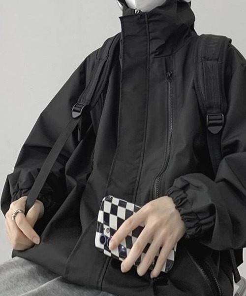 KELVIN(ケルヴァン)の「Tech Hood Long Jacket テックフードロングジャケット(ブルゾン・メンズ・アイボリー/ブラック・MEDIUM/LARGE)」の6枚目の写真