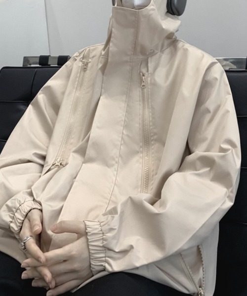 KELVIN(ケルヴァン)の「Tech Hood Long Jacket テックフードロングジャケット(ブルゾン・メンズ・アイボリー/ブラック・MEDIUM/LARGE)」の7枚目の写真