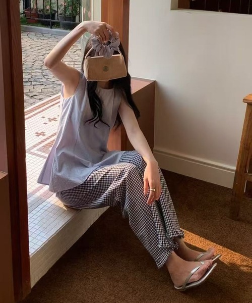 Girly Doll（ガーリードール）の「ノースリーブペプラムブラウス（タンクトップ・レディース・グリーン/ブルー/ライトイエロー/ホワイト・FREE）」の12枚目の写真