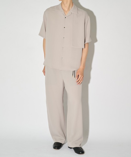 CULLNI(クルニ)の「【CULLNI】別注 Cord pique Drawstring Relaxed Pants / ウォッシャブル / 伸縮素材(スラックス・メンズ・グリーン/グレー/ブラック/ネイビー/ベージュ・1/2)」の17枚目の写真