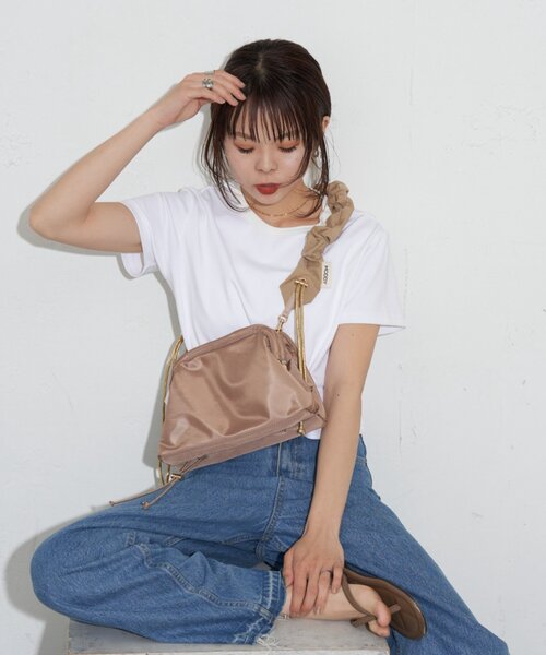 CIAOPANIC TYPY（チャオパニックティピー）の「：【KAIRI企画】新色登場！撥水ナイロン多収納がま口ショルダーバッグ（ショルダーバッグ・レディース・ブラック/ブラウン/カーキ/ベージュ・ONE SIZE）」の4枚目の写真