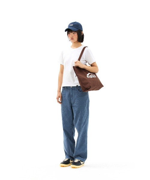 EMIS(イミス)の「LOGO OXFORD SHOULDER BAG(ショルダーバッグ・レディース・ブラウン/バーガンディー/ネイビー・FREE)」の16枚目の写真