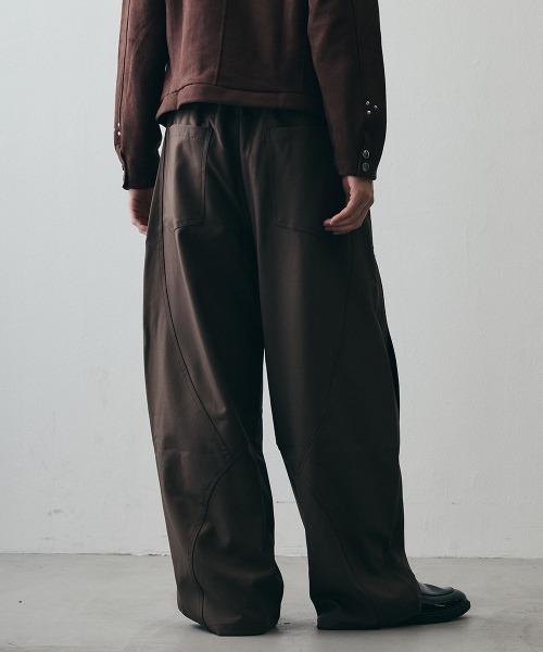 Shoowtime(ショウタイム)の「Studded Detail Grunge Wide-Leg Baggy Slacks / スタッズディテール グランジワイドバギースラックス(スラックス・メンズ・ブラウン/ブラック・X-LARGE/LARGE/MEDIUM)」の21枚目の写真