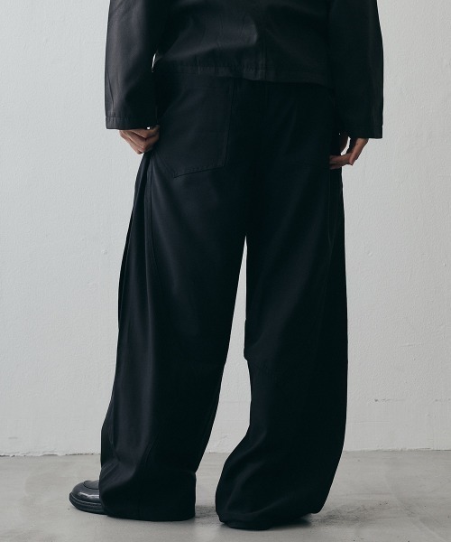 Shoowtime(ショウタイム)の「Studded Detail Grunge Wide-Leg Baggy Slacks / スタッズディテール グランジワイドバギースラックス(スラックス・メンズ・ブラウン/ブラック・X-LARGE/LARGE/MEDIUM)」の11枚目の写真