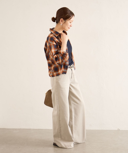 JOURNAL STANDARD(ジャーナルスタンダード)の「オンブレチェッククロップド シャツ(シャツ/ブラウス・レディース・コバルトブルー/ブラック系その他・FREE)」の11枚目の写真