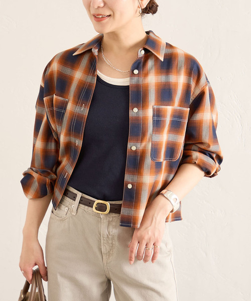 JOURNAL STANDARD(ジャーナルスタンダード)の「オンブレチェッククロップド シャツ(シャツ/ブラウス・レディース・コバルトブルー/ブラック系その他・FREE)」の14枚目の写真