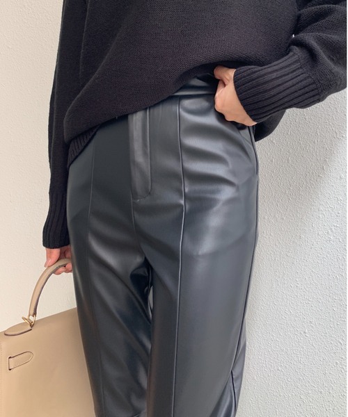 BIRTHDAY BASH(バースデイバッシュ)の「LEATHER SLIT LEGGINGS PANTS(レザースリットレジンスパンツ)(その他パンツ・レディース・ブラック・S)」の12枚目の写真