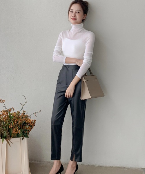 BIRTHDAY BASH(バースデイバッシュ)の「LEATHER SLIT LEGGINGS PANTS(レザースリットレジンスパンツ)(その他パンツ・レディース・ブラック・S)」の2枚目の写真
