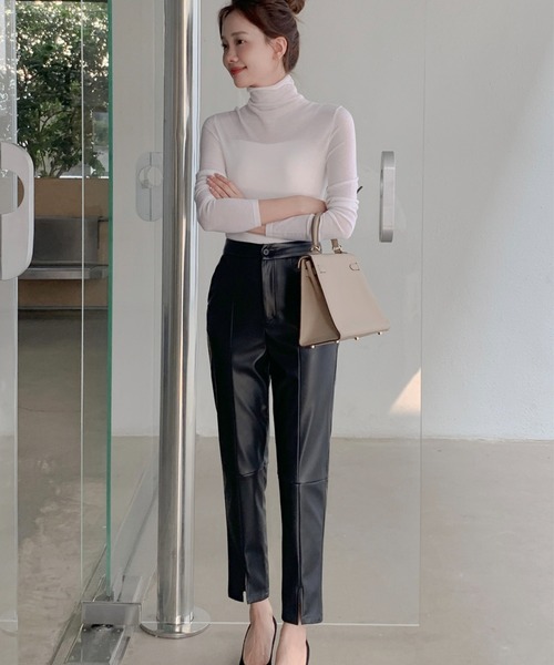 BIRTHDAY BASH(バースデイバッシュ)の「LEATHER SLIT LEGGINGS PANTS(レザースリットレジンスパンツ)(その他パンツ・レディース・ブラック・S)」の4枚目の写真