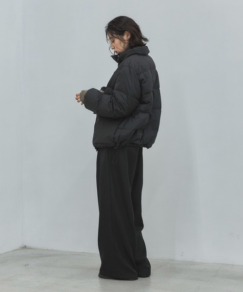 feepur（フェピュール）の「【TALLサイズあり】ダブルタックツイルパンツ（その他パンツ・レディース・ブラック/グレー・SMALL/TALL/MEDIUM）」の22枚目の写真