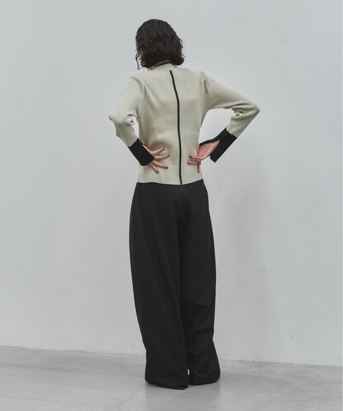 feepur（フェピュール）の「【TALLサイズあり】ダブルタックツイルパンツ（その他パンツ・レディース・ブラック/グレー・SMALL/TALL/MEDIUM）」の10枚目の写真