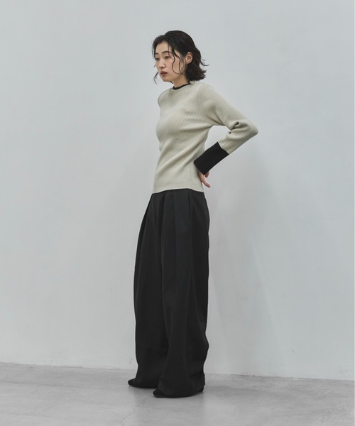 feepur（フェピュール）の「【TALLサイズあり】ダブルタックツイルパンツ（その他パンツ・レディース・ブラック/グレー・SMALL/TALL/MEDIUM）」の8枚目の写真