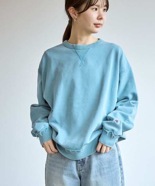 ROPE' PICNIC（ロペピクニック）の「【Champion/チャンピオン】ピグメント裏毛クルーネックスウェット（スウェット・レディース・サックスブルー・FREE）」の3枚目の写真