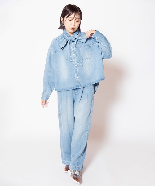 OSMOSIS(オズモーシス)の「セルロースデニムリボンシャツ(シャツ/ブラウス・レディース・ライトブルー/ブラック/ブルー・ONE SIZE)」の18枚目の写真