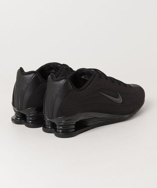 NIKE(ナイキ)の「NIKE W SHOX Z HQ7540-003(スニーカー・メンズ・ブラック・23.5cm/24.5cm)」の2枚目の写真