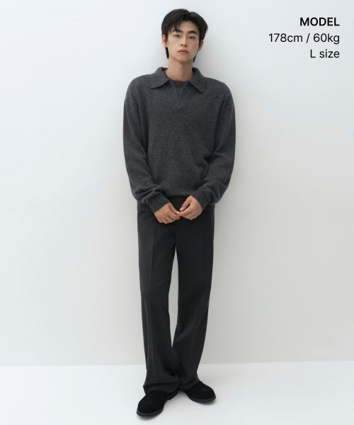 MUSINSA STANDARD（ムシンサスタンダード）の「[ビクトリアウール] スリットネックカラー ニット [ミディアムグレー]（ニット/セーター・メンズ・その他・MEDIUM/LARGE/X-LARGE/2XL）」の2枚目の写真