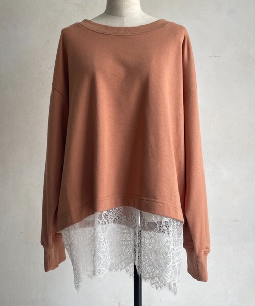 Jena espace merveilleux(ジェナ エスパスメルヴェイユ)の「裾レース裏毛プルオーバー(Tシャツ/カットソー・レディース・ピンク/グレー・FREE)」の2枚目の写真