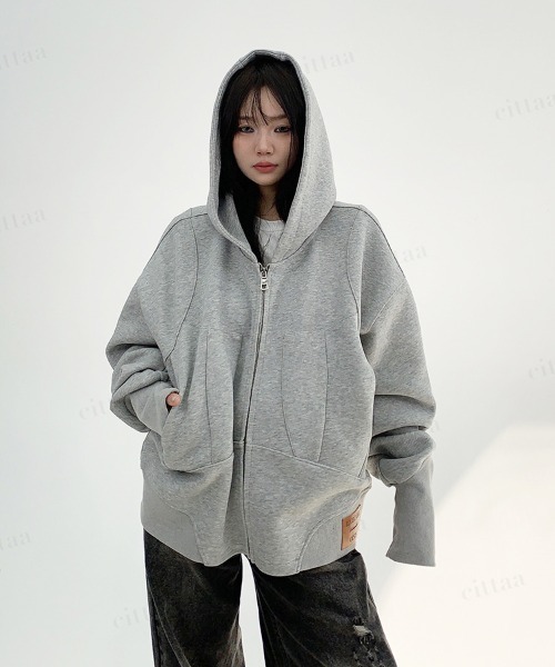 Dalfwin（ダールフィン）の「フェイクレザーラベル付きビッグポケット曲線ステッチジップアップパーカー（Tシャツ/カットソー・レディース・ブラック/グレー・FREE）」の19枚目の写真