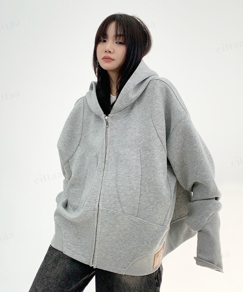 Dalfwin（ダールフィン）の「フェイクレザーラベル付きビッグポケット曲線ステッチジップアップパーカー（Tシャツ/カットソー・レディース・ブラック/グレー・FREE）」の20枚目の写真