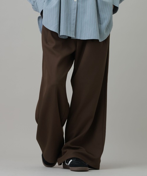 LAKOLE(ラコレ)の「ツータックスラックスパンツ / 1052426(スラックス・レディース・ブラウン/グレー/ブラック・LARGE/MEDIUM)」の6枚目の写真