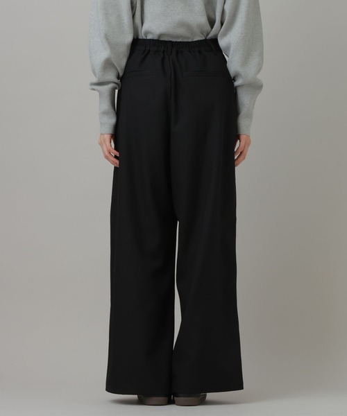 LAKOLE(ラコレ)の「ツータックスラックスパンツ / 1052426(スラックス・レディース・ブラウン/グレー/ブラック・LARGE/MEDIUM)」の11枚目の写真